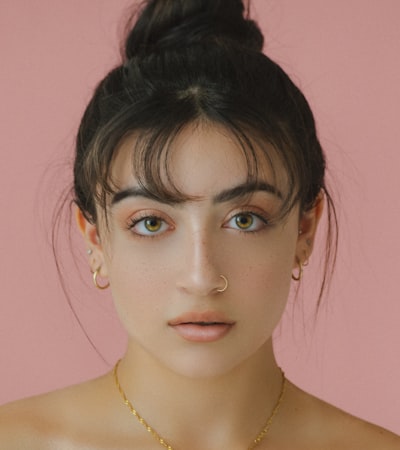 Ana - Specialist Tratamente