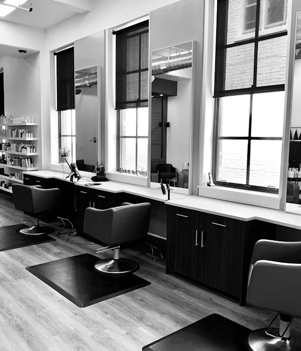 Interior Salon KENZO Piatra Neamț